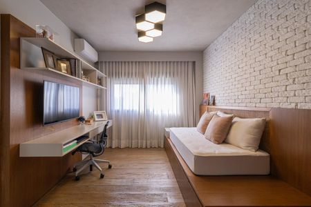 Apartamento à venda com 267m², 3 quartos e 3 vagasSuíte 2