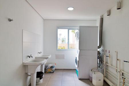Apartamento para alugar com 40m², 2 quartos e 1 vagaÁrea comum