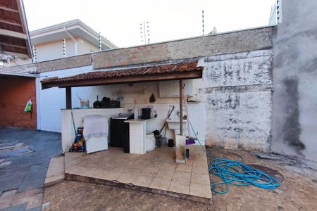 Casa para alugar com 250m², 2 quartos e 4 vagasÁrea de Serviço