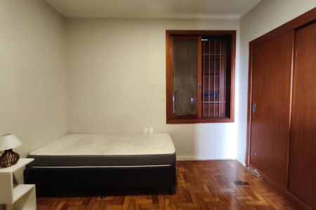 Casa para alugar com 250m², 2 quartos e 4 vagasQuarto