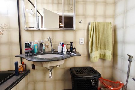 Casa para alugar com 250m², 2 quartos e 4 vagasBanheiro Suíte