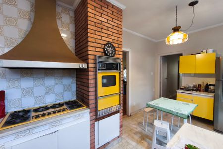 Casa para alugar com 250m², 2 quartos e 4 vagasCozinha