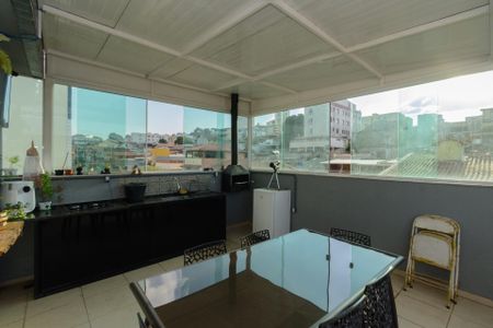 Apartamento à venda com 106m², 2 quartos e 2 vagasCobertura