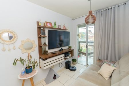 Apartamento à venda com 106m², 2 quartos e 2 vagasSala