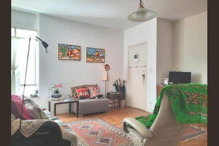 Apartamento à venda com 106m², 2 quartos e 1 vaga