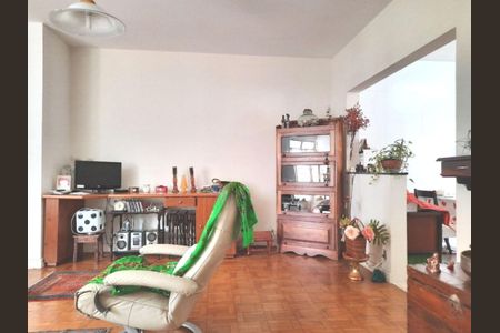 Apartamento à venda com 106m², 2 quartos e 1 vaga