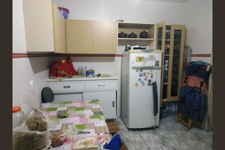 Casa à venda com 2 quartos, 230m² em Vila Gumercindo, São Paulo