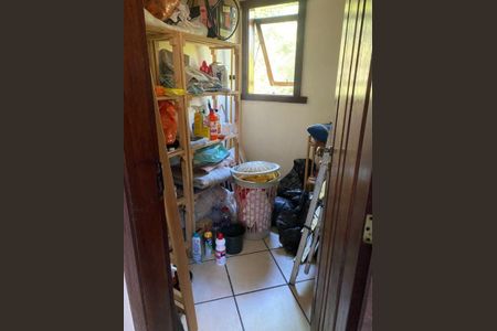 Casa à venda com 5 quartos, 125m² em Sapê, Niterói