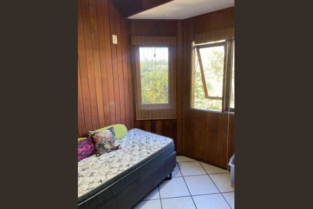 Casa à venda com 5 quartos, 125m² em Sapê, Niterói