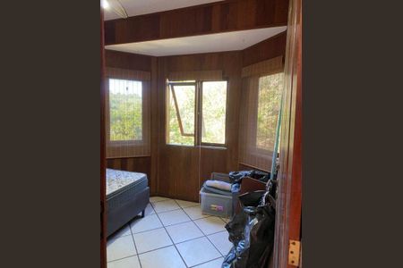 Casa à venda com 5 quartos, 125m² em Sapê, Niterói