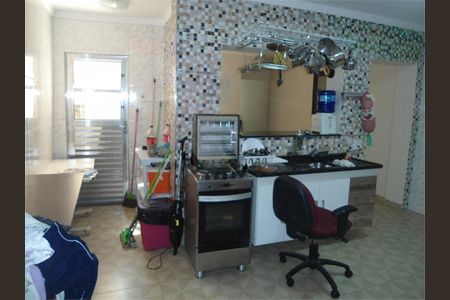 Casa à venda com 3 quartos, 125m² em Vila Gomes, São Paulo