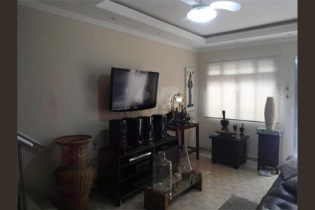 Casa à venda com 3 quartos, 125m² em Vila Gomes, São Paulo