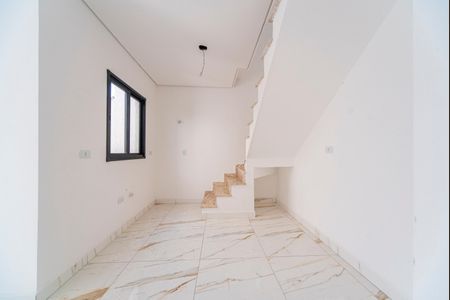 Apartamento à venda com 105m², 2 quartos e 2 vagasCozinha