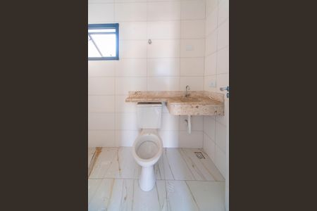 Apartamento à venda com 105m², 2 quartos e 2 vagasBanheiro do Quarto 2