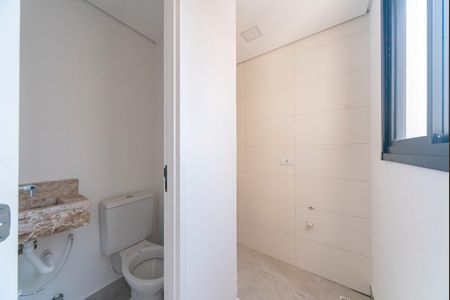Apartamento à venda com 105m², 2 quartos e 1 vagaÁrea de Serviço