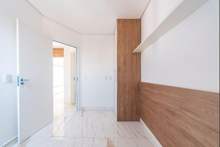 Apartamento à venda com 105m², 2 quartos e 1 vagaSuíte