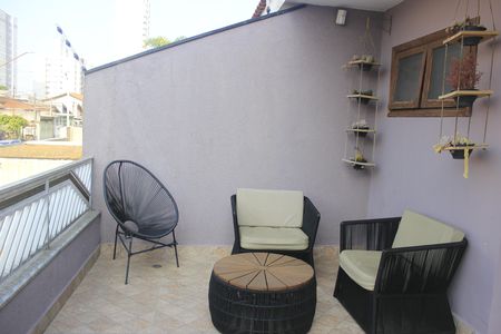 Casa à venda com 250m², 4 quartos e 4 vagasVaranda da Suíte 1