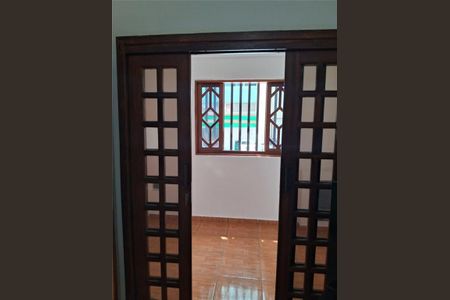 Casa à venda com 110m², 2 quartos e 2 vagas