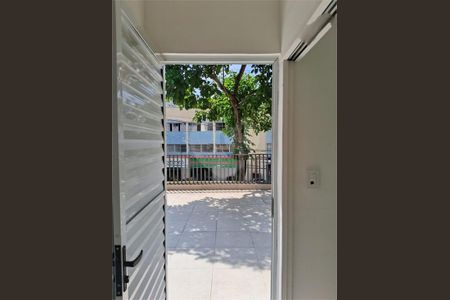 Casa à venda com 110m², 2 quartos e 2 vagas