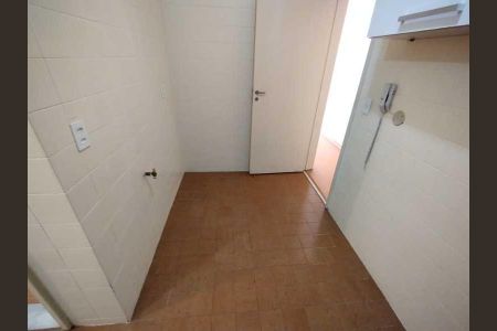 Apartamento à venda com 59m², 1 quarto e 1 vaga