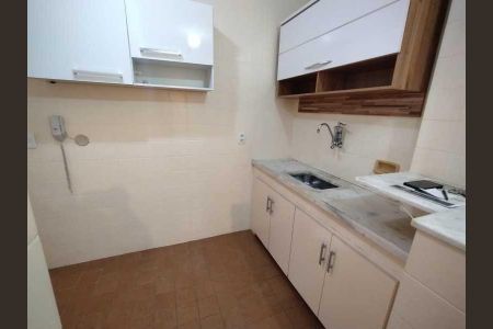 Apartamento à venda com 59m², 1 quarto e 1 vaga