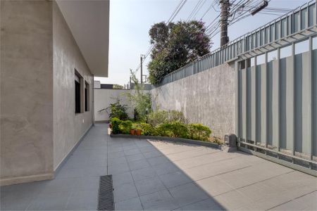 Casa à venda com 3 quartos, 150m² em Granja Julieta, São Paulo