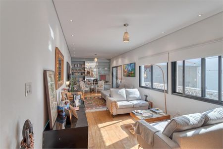 Casa à venda com 3 quartos, 150m² em Granja Julieta, São Paulo