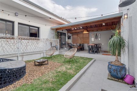 Casa à venda com 3 quartos, 150m² em Granja Julieta, São Paulo