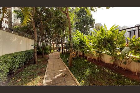 Apartamento à venda com 71m², 2 quartos e 1 vaga