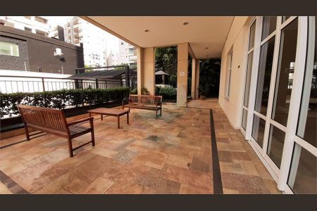 Apartamento à venda com 71m², 2 quartos e 1 vaga