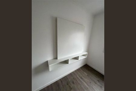 Apartamento à venda com 34m², 2 quartos e sem vaga