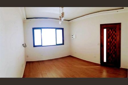 Casa à venda com 2 quartos, 118m² em Vila Carlos de Campos, São Paulo