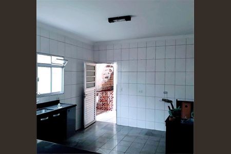 Casa à venda com 2 quartos, 118m² em Vila Carlos de Campos, São Paulo