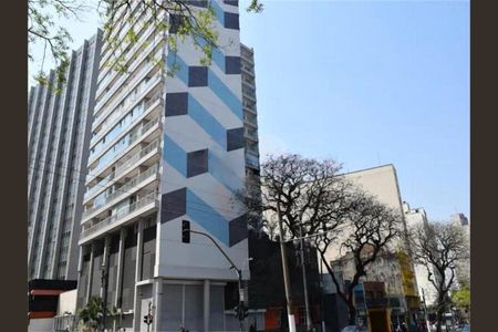 Apartamento à venda com 32m², 1 quarto e 1 vaga