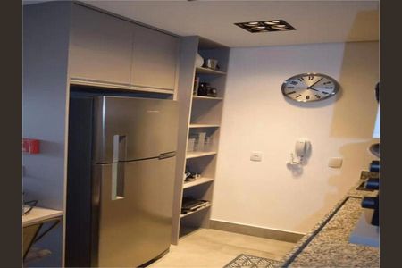 Apartamento à venda com 32m², 1 quarto e 1 vaga