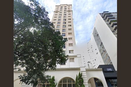 Apartamento à venda com 27m², 1 quarto e 1 vaga