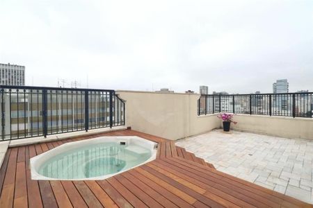 Apartamento à venda com 27m², 1 quarto e 1 vaga