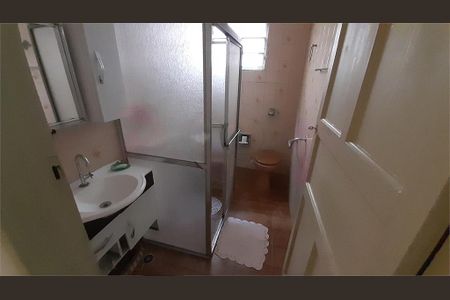 Casa à venda com 99m², 3 quartos e 1 vaga