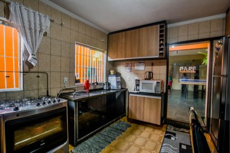 Casa para alugar com 236m², 3 quartos e 2 vagas Casa para alugar com 236m², 3 quartos e 2 vagasCozinha