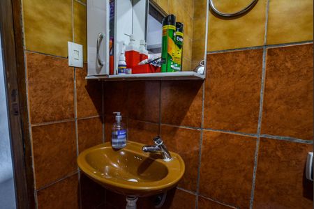 Casa para alugar com 236m², 3 quartos e 2 vagas Casa para alugar com 236m², 3 quartos e 2 vagasBanheiro Social