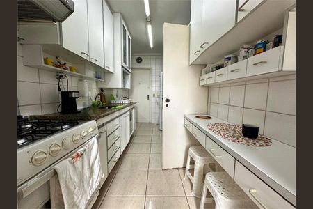 Apartamento à venda com 77m², 3 quartos e 2 vagas