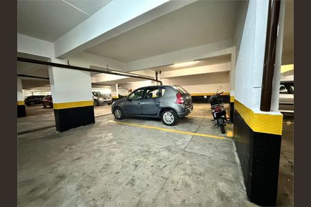 Apartamento à venda com 77m², 3 quartos e 2 vagas