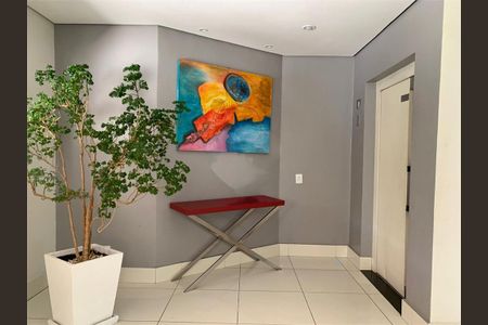 Apartamento à venda com 77m², 3 quartos e 2 vagas