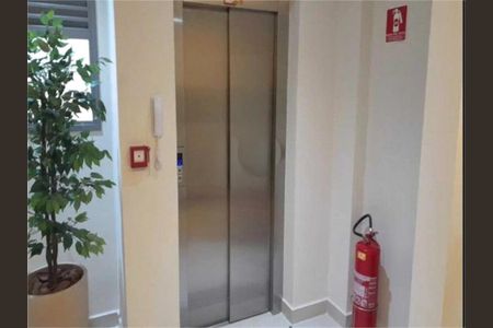 Apartamento à venda com 58m², 2 quartos e 1 vaga