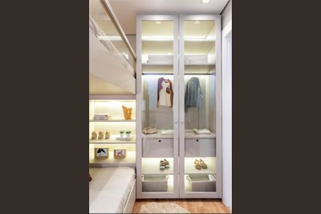 Apartamento à venda com 34m², 2 quartos e sem vaga