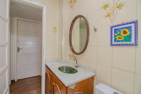 Apartamento à venda com 100m², 3 quartos e 1 vaga Apartamento à venda com 100m², 3 quartos e 1 vagaBanheiro Social