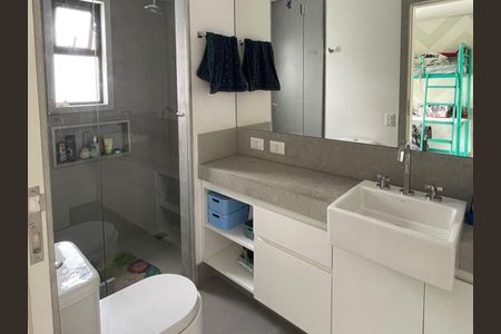 Casa de condomínio à venda com 90m², 2 quartos e 2 vagas Casa de condomínio à venda com 90m², 2 quartos e 2 vagasBanheiro da Suíte 1