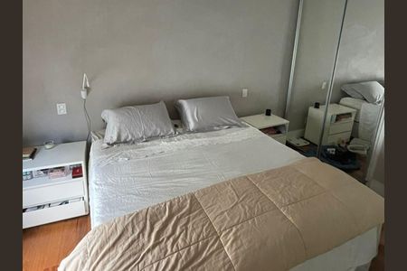 Casa de condomínio à venda com 90m², 2 quartos e 2 vagas Casa de condomínio à venda com 90m², 2 quartos e 2 vagasSuíte 2