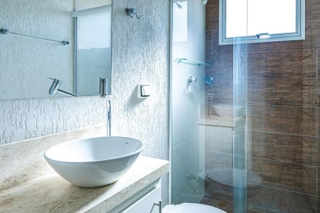 Apartamento para alugar com 63m², 2 quartos e 1 vaga Apartamento para alugar com 63m², 2 quartos e 1 vagaBanheiro