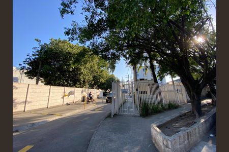 Apartamento à venda com 44m², 2 quartos e 1 vaga Apartamento à venda com 44m², 2 quartos e 1 vagaFachada